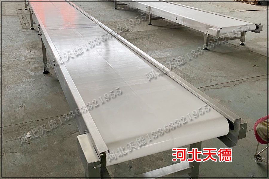 皮帶輸送機
